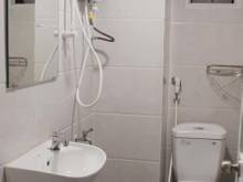 Hình ảnh Nhà 9 phòng lớn 5 tầng ở hẻm xe hơi 8m D2, 4.5x17m, có HĐT 36tr/tháng
