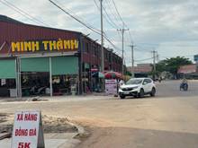 Hình ảnh Chỉ còn duy nhất 1 lô đất mặt tiền ngay chợ Minh Thành, buôn bán được