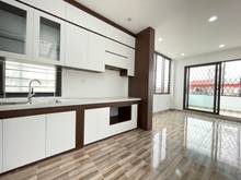 Hình ảnh Bán Nhà Nguyễn khang 50m2x6T, Thang máy kinh doanh ô tô chỉ 7.9 tỷ,