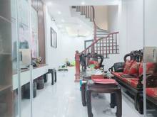 Hình ảnh 5.79 tỷ! Ô tô đỗ cửa phố Triều Khúc, 42m2, nhà đẹp, nội thất xịn.