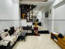 Hình ảnh Nhà đẹp giá rẻ Đ.ĐÀO DUY ANH, 40m2, giá 2,3 tỷ, có sổ hồng