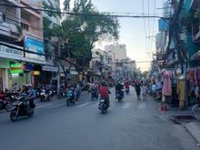Hình ảnh Cho thuê nhà mặt tiền trần nhật duật Q1