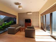 Hình ảnh Cho thuê nhà 3PN trong căn Villa 2 tầng gần biển Phạm Văn Đồng
