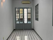 Hình ảnh Bán gấp nhà Trần Quang Khải, 21m2, 3 tầng, hẻm rộng, 2.3 tỷ.