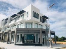 Hình ảnh Chỉ với 2 tỷ sở hữu ngay một căn nhà phố biển đẹp - độc - đỉnh - hiếm.