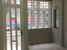 Hình ảnh Nhà đẹp 3 Tháng 2, P.14, Q.10, dt: 3.5x9.2, ba lầu ST, giá 6.2 tỉ.