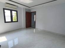 Hình ảnh Bán Nhà Chu Văn An Lô gốc sát mặt tiền  , nhà mới vào ở ngay .