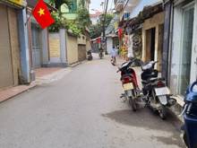Hình ảnh Mảnh đất đẹp mặt đường Thượng Cát, cần bán gấp.