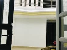 Hình ảnh Cần bán nhà trệt 2 lầu 4pn dt 80m2 có sân để xe hơi giá 6.5 Tỷ SHR