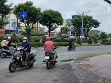 Hình ảnh Bán nhà Trường Chinh q12 hẻm xe hơi , giá nhỉnh 4 tỷ