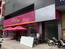 Hình ảnh Cho thuê nhà 212A Trần Hưng Đạo,Q1. DT 14x20m 1 trệt 2 lầu. Giá 250tr