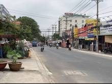 Hình ảnh Cần bán nhà cấp 4 đẹp gần ĐH Tài Chính Marketing dt 81.7m2 giá 9 tỷ