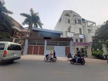 Hình ảnh Cho thuê nhà 51 Tú Xương, P7,Q3. DT 12x25m 1 trệt 3 lầu. Giá 150tr/th
