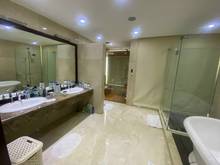Hình ảnh Cho thuê nhà mới 5.5x20m hầm 6 lầu MT Nguyễn Đình Chiểu P5 Q3