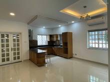 Hình ảnh Nhà cho thuê nguyên căn MT đường Hồ Hảo Hớn, P. Cô Giang, Q1 5x18m
