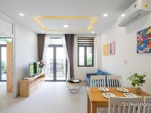Hình ảnh Donatella - Món quà của sự tinh tế và hiện đại