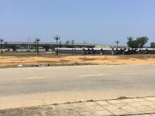 Hình ảnh Đất biệt thự mặt tiền sông, đường trước nhà 43m, trung tâm Núi Thành