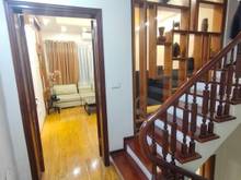 Hình ảnh Bán nhà ngõ 185 chùa láng, sổ đỏ cc bao quy hoạch, 60m ra phố, đông