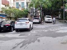 Hình ảnh Bán nhà lạc long quân, tây hồ. 2 mặt tiền,6 tầng tháng máy, dt 60m2,