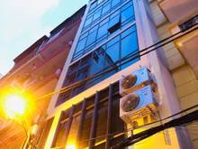 Hình ảnh Cho thuê toà building Trung Kính -Diện tích 150m2, 6 tầng nổi, 1 hầm,
