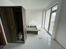 Hình ảnh Ban công riêng/cửa sổ lớn nội thất đầy đủ tại Lạc Long Quân