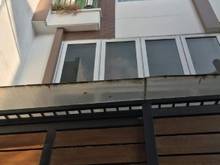 Hình ảnh Đất Thánh, P.6, Tân Bình,dt:4x10.5, ba lầu, giảm 900 triệu còn 6.1 tỉ