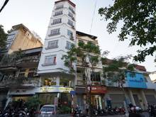 Hình ảnh Siêu hiếm. Nhà mặt phố Trần Hữu Tước 33m, 9.8 tỷ, kinh doanh, ô tô.