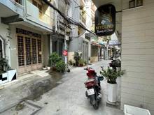 Hình ảnh Nhà 2 mặt hẻm xe hơi . Khu vực vip quận 10 . Sát hà đô .