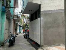 Hình ảnh Nhà bán 2 tầng Kiệt Nguyễn Hoàng gần Big C, đẹp, giá 2,4