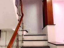 Hình ảnh k/v sầm uất, trung tâm, Gần đường lớn, nhà 1T1L Lê Quang Định, P7, BT