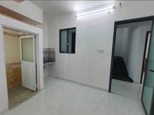 Hình ảnh Cần nhượng lại phòng Q7 an ninh tốt ( qua Q1 5-7p)