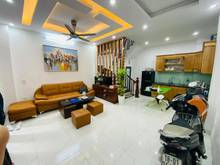 Hình ảnh Phố Trương Định - Hơn 3 tỷ - MT 4m - 40m2 - 5 tầng - ở ngay.
