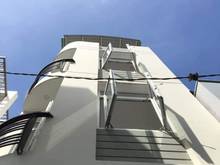 Hình ảnh Nhà Lạc Long Quân, Tân Bình, 4 tầng BTCT, hẻm 5m ô tô đỗ cửa giá chỉ n
