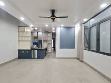 Hình ảnh MT  đường 16m TP Thủ Đức- 435m2- 3 tầng - đa chức năng- giá 19 tỷ.