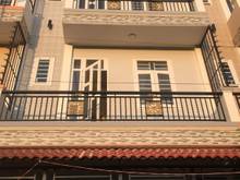 Hình ảnh Nhà phố liền kề, đẹp, sạch, yên tĩnh. Dt: 4.6x8. Cách H.T.Phát 100m