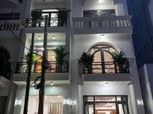 Hình ảnh Bán nhà mặt tiền  1 trệt 4 lầu, full nội thất Tại Quận Tân Phú