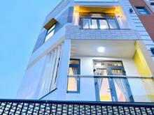 Hình ảnh Bán nhà mặt tiền Lê Quang Định P11 Bình Thạnh DT: 4x20M 4 tầng