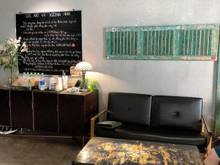 Hình ảnh Biệt thự Huỳnh Văn Bánh, Khu VIP PHÚ NHUẬN, Xe hơi đỗ trong nhà.