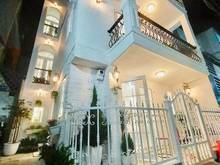 Hình ảnh Cần bán gấp nhà đường Hồng Hà - DT: 4.7 x 18m, 2 lầu, sân thượng