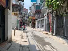 Hình ảnh Bán đất tăng nhà 2 tầng ở đẹp phố Lĩnh Nam, lô góc, gần chợ,giá 2.9tỷ.