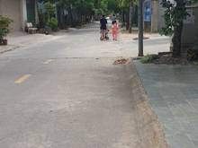 Hình ảnh Bán Đất Nguyễn Văn Hưởng, vỉa hè ô tô tránh, 40m, MT 3.5, nhỉnh 5 tỷ.