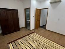 Hình ảnh XE HƠI ĐỖ CỬA- NHÀ MỚI full Nội Thất, Hoàng Quốc Việt, Q7