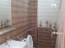 Hình ảnh nhà mới cứng 5 tầng, 4x11m đường Quốc lộ 13, 2 mặt hẻm xe hơi giá 7.3