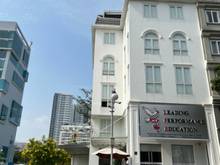 Hình ảnh cho thuê nguyên căn lớn nhà phố đường Phạm Thái Bường pmh q7