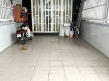 Hình ảnh Nhà đẹp mặt tiền hxh, có sân để xe oto ngay tt nhà bè