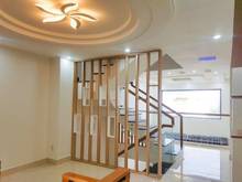 Hình ảnh Nhà cho thuê mặt tiền Hoa Lan Phú Nhuận. 5x18m hầm trệt 3 lầu ST