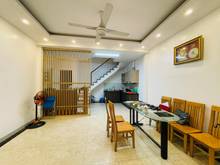 Hình ảnh Hiếm, Nhà Đẹp, 33m2, 5 Tầng, MT Rộng, Sổ Đẹp, Nguyễn Văn Cừ Long Biên