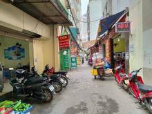 Hình ảnh Mặt Ngõ Kinh Doanh. Phố Trần Thái Tông. 55mx5T. MT: 4m. Giá: 8.5 tỷ.
