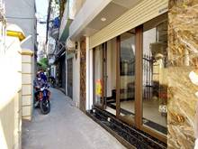 Hình ảnh Cần bán nhà ngõ 79 Cầu Giấy 5,3 tỷ, 35m2, 5 tầng, nhà đẹp, ngõ thông