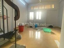 Hình ảnh Cho thuê nhà mặt tiền 28tr Huỳnh Văn Bánh Phường 17 Quận Phú Nhuận